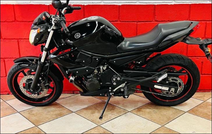 YAMAHA XJ6 N