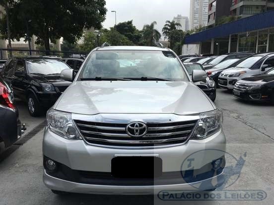 TOYOTA HILUX SW4 2.7 SR 4X2 16V FLEX 4P AUTOMÁTICO