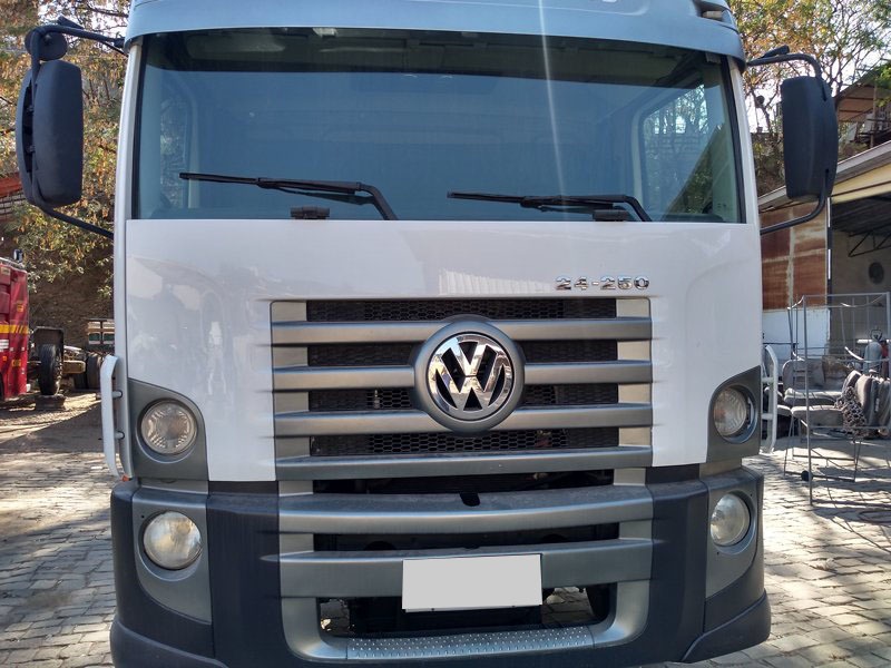 Vw 24250 Truck 6x2 Ano 2011/12